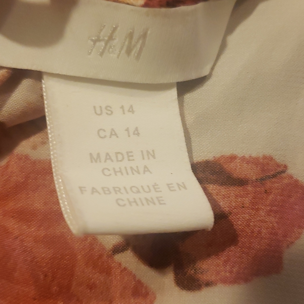 H&M Top - Picture 4 of 5